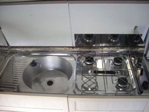 VW T4 Holdsworth Villa Cooker  and Sink