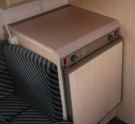 VW T4 Holdsworth Electrolux Vista Fridge